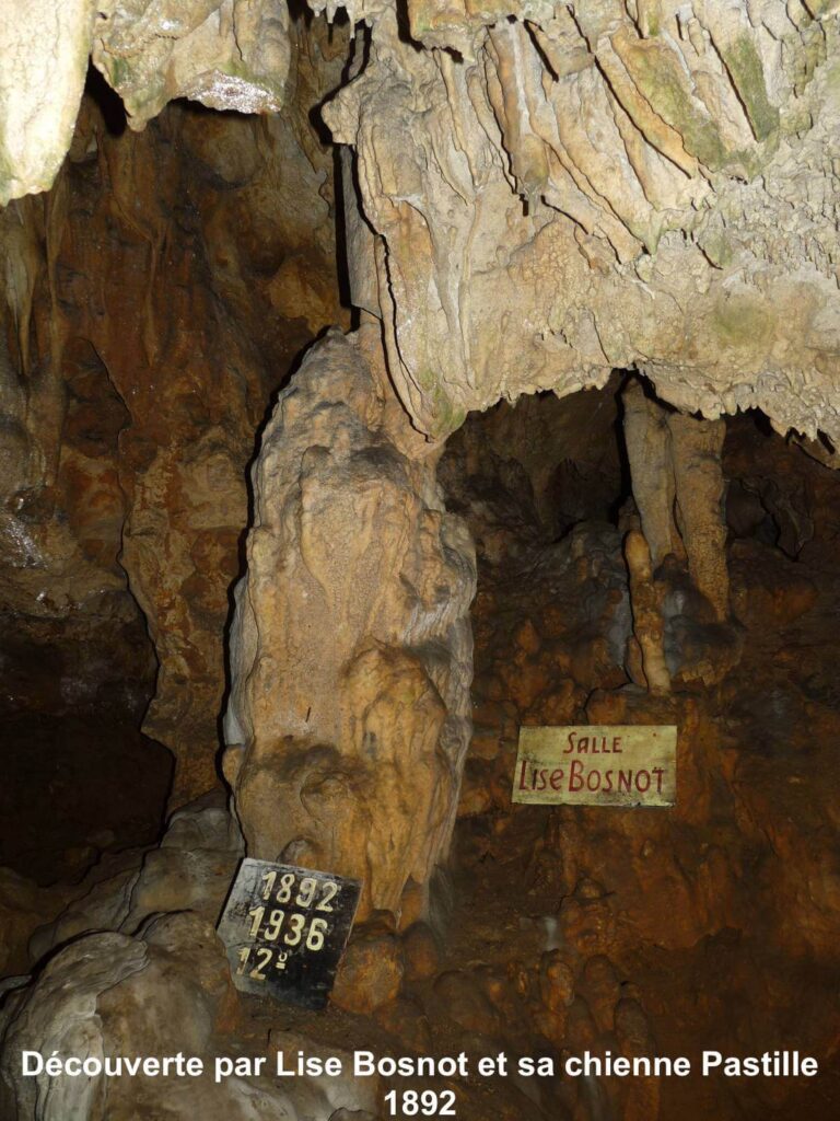 concrétions 02 - Grotte du Quéroy